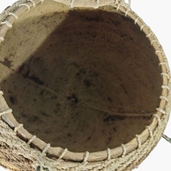 Handwoven Coconut Shell Crossbody Purse Lid Shoulder Strap Boho Unique Natural - Picture 8 of 8